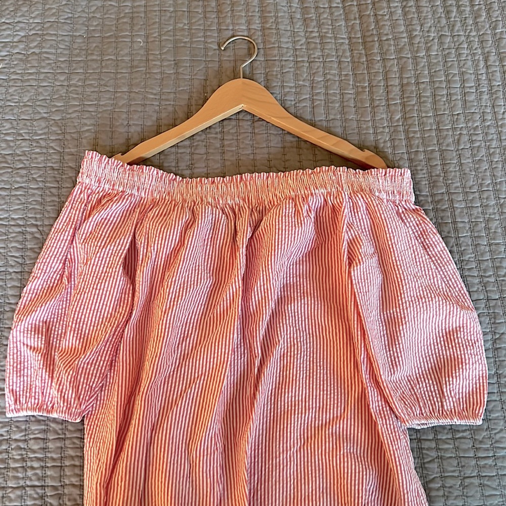 Seersucker Off the Shoulder Dress Sz L
